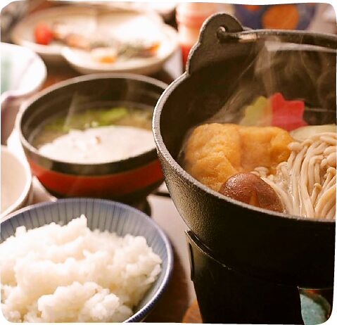 Le petit déjeuner d’un petit village du Mont Hakusan